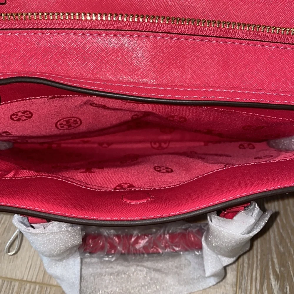 NWT Tory Burch Robinson Small Zip Tote Dark Peony - Picture 10 of 12